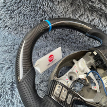 Lade das Bild in den Galerie-Viewer, TTD Craft Toyota 2007-2010 Corolla Carbon Fiber Steering wheel