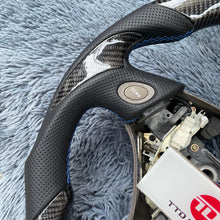 Загрузить изображение в средство просмотра галереи, TTD Craft Leuxs 2001-2005 IS300 Carbon Fiber Steering Wheel