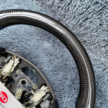 Загрузить изображение в средство просмотра галереи, TTD Craft Leuxs 2001-2005 IS300 Carbon Fiber Steering Wheel