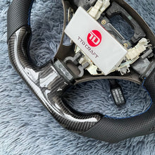 Carregar imagem no visualizador da galeria, Volante de fibra de carbono TTD Craft 2001-2005 Lexus IS300