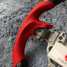 Charger l'image dans la galerie, TTD Craft Lexus 2016-2022 RX350 450h / ES350 ES300/ GS350 GS450 / LX570 / GX460 / GS300 GS200T Carbon Fiber Steering Wheel