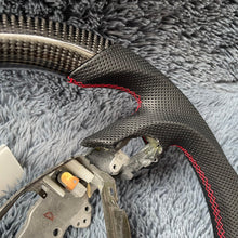 Carregar imagem no visualizador da galeria, Volante de fibra de carbono TTD Craft 2001-2005 Lexus IS300