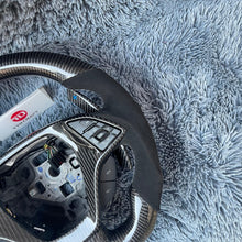 Lade das Bild in den Galerie-Viewer, TTD Craft Corvette 2014-2019 C7 Carbon Fiber Steering Wheel