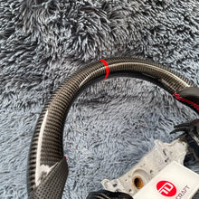 Lade das Bild in den Galerie-Viewer, TTD Craft Toyota 2014-2019 Highlander/2015-2020 Sienna Carbon Fiber Steering Wheel