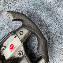 Lade das Bild in den Galerie-Viewer, TTD Craft Tesla Model 3 Y Carbon Fiber Steering Wheel