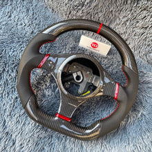Загрузить изображение в средство просмотра галереи, TTD Craft Mitsubishi 2001-2007 Evo 7 8 9 Carbon Fiber Steering Wheel