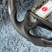 Lade das Bild in den Galerie-Viewer, TTD Craft Nissan 2019-2025 Maxima Carbon Fiber Steering Wheel
