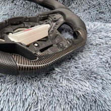 Cargar imagen en el visor de la galería, Volante de fibra de carbono TTD Craft para Toyota Supra MK5 A90 A91 (2020-2025)