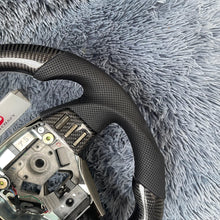 Lade das Bild in den Galerie-Viewer, TTD Craft  Infiniti 2003-2006 G35 Carbon Fiber Steering Wheel