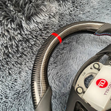 Lade das Bild in den Galerie-Viewer, TTD Craft 1 SERIES E82 E88 / 3 SERIES E90 E91 E92 E93 / X1 E84 Carbon Fiber Steering Wheel
