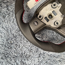 Lade das Bild in den Galerie-Viewer, TTD Craft Tesla Model 3 Y Carbon Fiber Steering Wheel