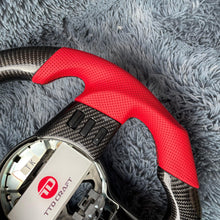 Charger l'image dans la galerie, TTD Craft Infiniti 2003-2008 FX35 FX45 Carbon Fiber  Steering Wheel