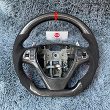 Cargar imagen en el visor de la galería, Volante de fibra de carbono TTD Craft para Hyundai Genesis Coupe (2009-2016)