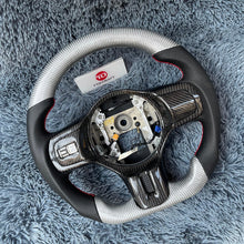 Cargar imagen en el visor de la galería, Volante de fibra de carbono TTD Craft Mitsubishi Evolution 2008-2015 EVO X