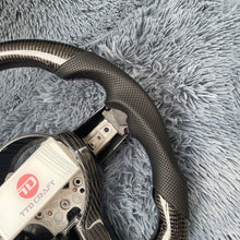 Carregar imagem no visualizador da galeria, TTD Craft BMW M5 M6 F10 F11 F06 F12 F13 F01 F02 F03 F04 F85 F86 Volante de fibra de carbono