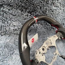 Carregar imagem no visualizador da galeria, Volante de fibra de carbono TTD Craft 2017-2020 Hilux Vigo
