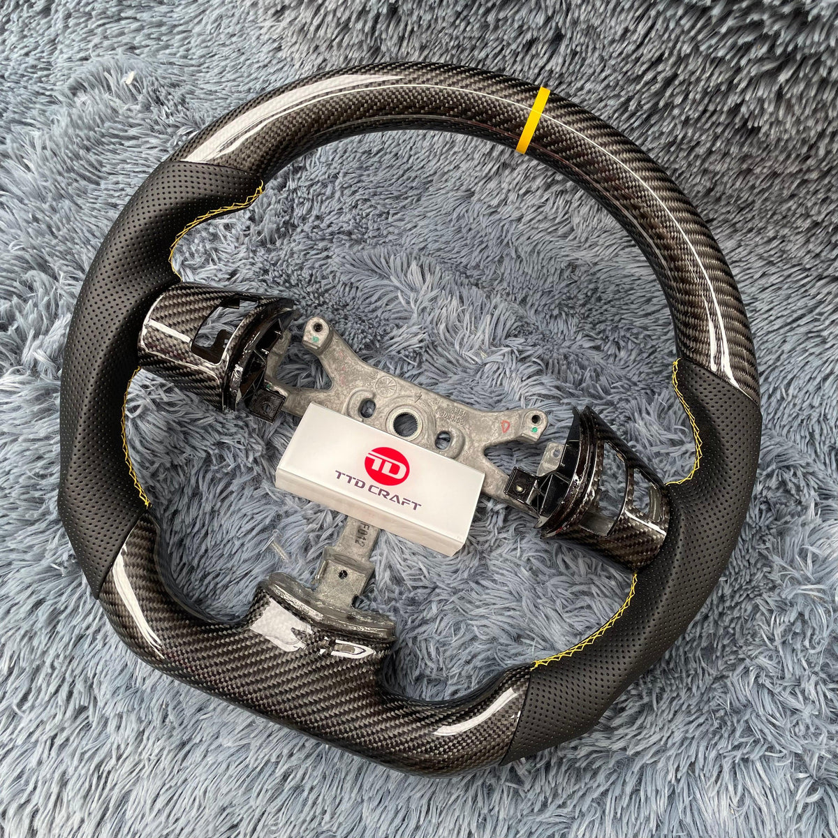 TTD Craft 20062013 Corvette C6 Z06 Carbon Fiber Steering Wheel