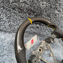 Lade das Bild in den Galerie-Viewer, TTD Craft 2006-2017 FJ Cruiser Carbon Fiber Steering wheel