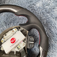 Lade das Bild in den Galerie-Viewer, TTD Craft Honda 1999-2009 S2000 / Acura 2002-2006 RSX Carbon Fiber Steering Wheel