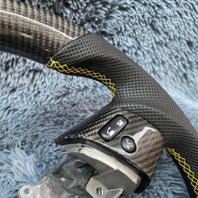 Lade das Bild in den Galerie-Viewer, TTD Craft 2006-2017 FJ Cruiser Carbon Fiber Steering wheel