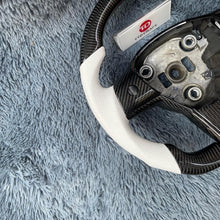 Lade das Bild in den Galerie-Viewer, TTD Craft Tesla Model 3 Y Carbon Fiber Steering Wheel