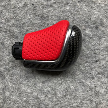 Charger l'image dans la galerie, TTD Craft Toyota 8th gen Camry Carbon Fiber Gear Knob