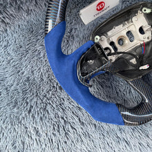 Carregar imagem no visualizador da galeria, Volante de fibra de carbono TTD Craft Dodge 2016-2023 Charger Challenger / 2014-2023 Durango