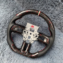 Cargar imagen en el visor de la galería, Volante de fibra de carbono TTD Craft para Ford Mustang 2015-2017