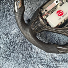 Lade das Bild in den Galerie-Viewer, TTD Craft Acura 2009-2014 TSX Honda CU2 Carbon Fiber Steering Wheel