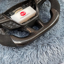 Lade das Bild in den Galerie-Viewer, TTD Craft Ford 2018-2019 Escape Carbon Fiber Steering Wheel