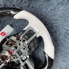 Lade das Bild in den Galerie-Viewer, TTD Craft Ford 2018-2023 Mustang Carbon Fiber Steering Wheel