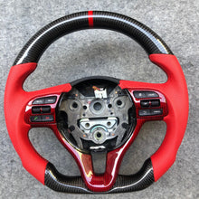 Cargar imagen en el visor de la galería, Volante de fibra de carbono TTD Craft para Hyundai Niro (2017-2021), Optima (2016-2020) y Sportage (2017-2019)
