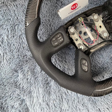 Load image into Gallery viewer, TTD Craft 2003-2007 Hummer H2 Carbon Fiber Steering Wheel
