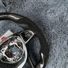 Lade das Bild in den Galerie-Viewer, TTD Craft BENZ AMG A45 / W205 C43 C63S AMG / CLA45 CLS63 AMG / GLC43 63 AMG Carbon Fiber Steering Wheel