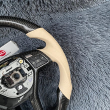 Cargar imagen en el visor de la galería, Volante de fibra de carbono TTD Craft Benz C63AMG W176 W204AMG W212 W218 C117 E350 SL63 R231 X156 GLA45AMG SLAMG