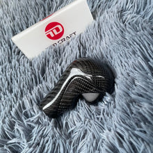Load image into Gallery viewer, TTD Craft Honda 8th gen accord 2008-2012 Black Carbon Fiber Gear knob