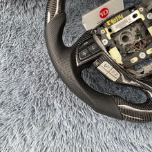 Lade das Bild in den Galerie-Viewer, TTD Craft 8th gen Honda 2008-2012 Accord Coupe Carbon Fiber Steering Wheel