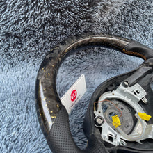 Charger l'image dans la galerie, TTD Craft VW 1999-2005 MK4 Jetta R32 VR6 /1999-2002 Cabrio Carbon fiber Steering Wheel