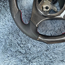 Загрузить изображение в средство просмотра галереи, TTD Craft Mitsubishi 2001-2007 Evo 7 8 9 Carbon Fiber Steering Wheel