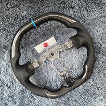 Cargar imagen en el visor de la galería, Volante de fibra de carbono TTD Craft Nissan 2009-2020 370Z