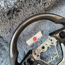 Cargar imagen en el visor de la galería, Volante de fibra de carbono TTD Craft para Toyota Corolla 2014-2018 / RAV4 2013-2018