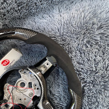 Lade das Bild in den Galerie-Viewer, TTD Craft Italy Alcantara Fee