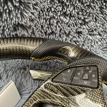 Lade das Bild in den Galerie-Viewer, TTD Craft Corvette 2014-2019 C7 Carbon Fiber Steering Wheel