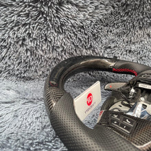 Cargar imagen en el visor de la galería, TTD Craft SERIE 1 E82 E88 / SERIE 3 E90 E91 E92 E93 / X1 E84 Volante de fibra de carbono