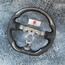 Cargar imagen en el visor de la galería, Volante de fibra de carbono TTD Craft Nissan 2009-2020 370Z