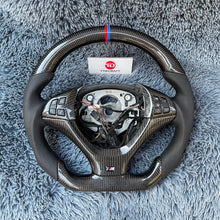 Carregar imagem no visualizador da galeria, Volante de fibra de carbono TTD Craft BMW E70 E71 E72 X5 X6