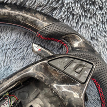 Cargar imagen en el visor de la galería, Volante de fibra de carbono TTD Craft Corvette C7 2014-2019