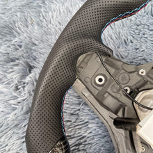 Carregar imagem no visualizador da galeria, Volante de fibra de carbono TTD Craft BMW F90 G30 G38 G12 G01