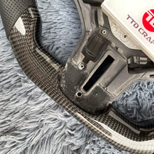 Carregar imagem no visualizador da galeria, Volante de fibra de carbono TTD Craft BMW F90 G30 G38 G12 G01