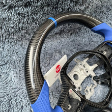 Cargar imagen en el visor de la galería, Volante de fibra de carbono TTD Craft para Honda Civic 2022-2025 / Honda Accord 2023-2025